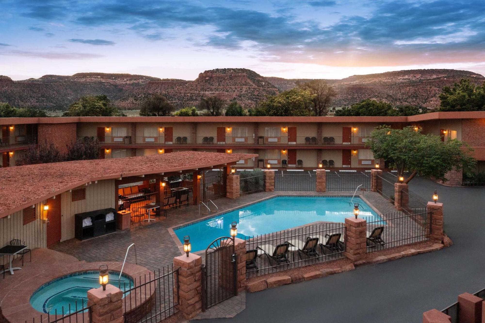 Best Western Red Hills Kanab Bagian luar foto